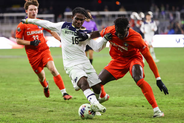 但教練組依 但教練組依