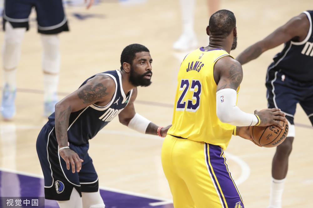 他在关键球 他在关键球